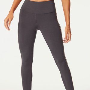 LIKE NEW Jessica Simpson Leopard Side Stripe Ankle Legging